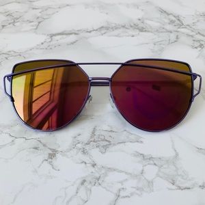 Sorrella Thin Lined Oval Sunglasses Purple
